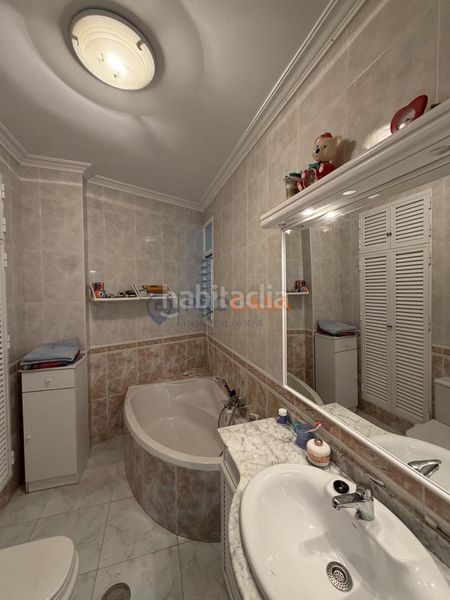 Foto 38774077-98a8-425c-a84d-5e8a2333f4b1. Edifici a Montellano