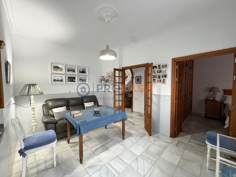 Foto 0a0ac306-80b1-4099-bcaa-e4741046ee18. Casa a Montellano