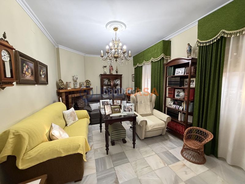 Foto 434cf64d-ad3a-4145-9479-879c44b8a042. Casa a Montellano
