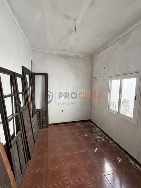 Foto 7de241d9-67c9-48f9-9d98-40d24b57f228. Casa a Coronil (El)