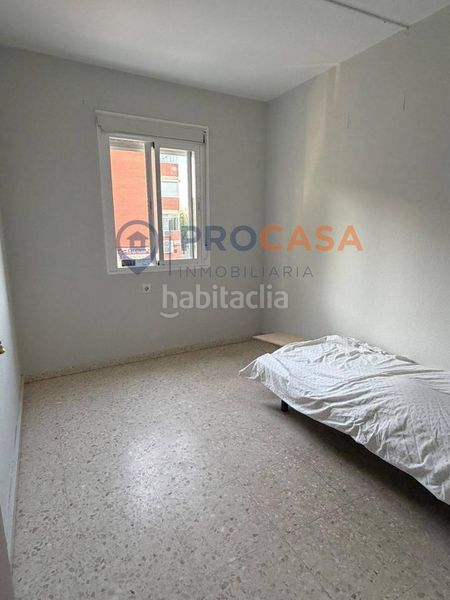 Foto 6f2a5a78-3777-404e-b551-842ff81f135a. Piso  con ascensor, garaje y trastero en Estación - La Fontanilla - El Tinte Utrera