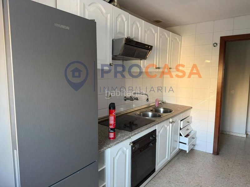 Foto ec54aa36-c52d-4d33-8f7e-281014e37fb0. Piso  con ascensor, garaje y trastero en Estación - La Fontanilla - El Tinte Utrera