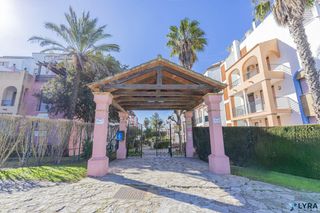 Apartament a Carretera atlanterra e 6. Apartamento en urbanización atlanterra zahara de los atunes
