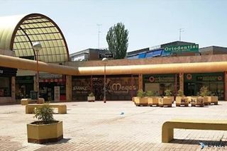Local Comercial en Avenida de europa 2. Oportunidad para inversores local en rentabilidad con inquilino