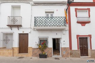 Casa a Calle de paco cotto 2. Espectacular casa en las cabezas de san juan