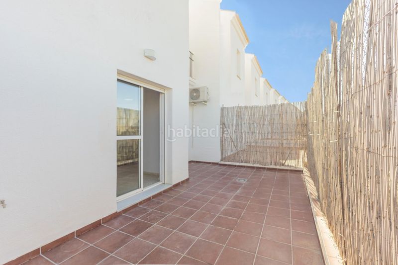 Foto 7cd127e6-9b50-4038-89e6-2256d4cc0b56. Semi detached house in calle calle de las pilas in Palma del Condado (La)