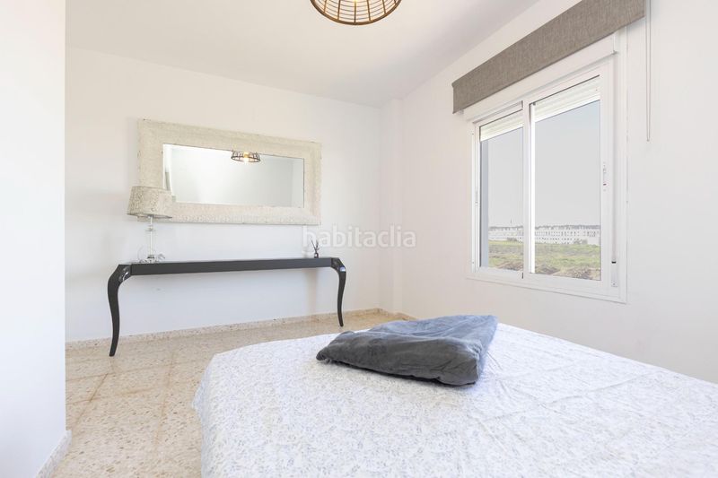 Foto b70a6964-db81-49bc-bde7-2639a80a24ed. Semi detached house in calle calle de las pilas in Palma del Condado (La)