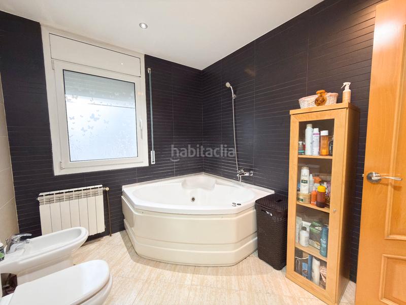 Foto 66ea6872-d663-455d-a385-009ce4f16417. Xalet amb xemeneia calefacció aparcament piscina a Sentmenat