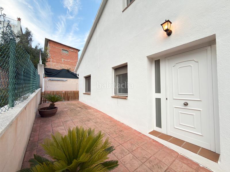 Foto ef231959-28ff-4c9f-8f35-d84a5541eb72. Xalet amb xemeneia calefacció aparcament piscina a Sentmenat