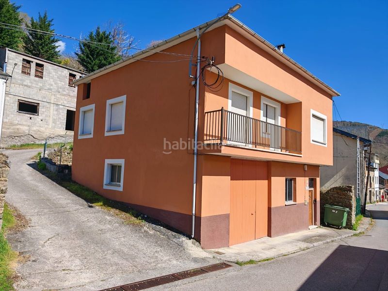Foto 0e7a9c24-7424-49e5-b2f9-989f88863b59. Casa amb calefacció a Trabadelo