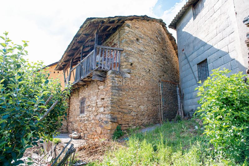 Foto 88989253-bdaa-4886-bd9a-3671cb7fd68b. Casa amb calefacció a Vega de Valcarce