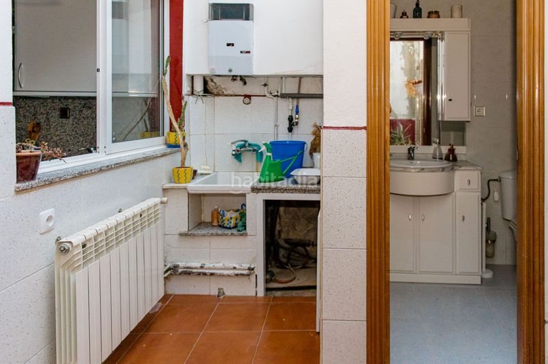 Foto 23d935a6-d8f0-44e6-b12a-9cb61bb7aaa6. Casa a centro a Vega de Espinareda