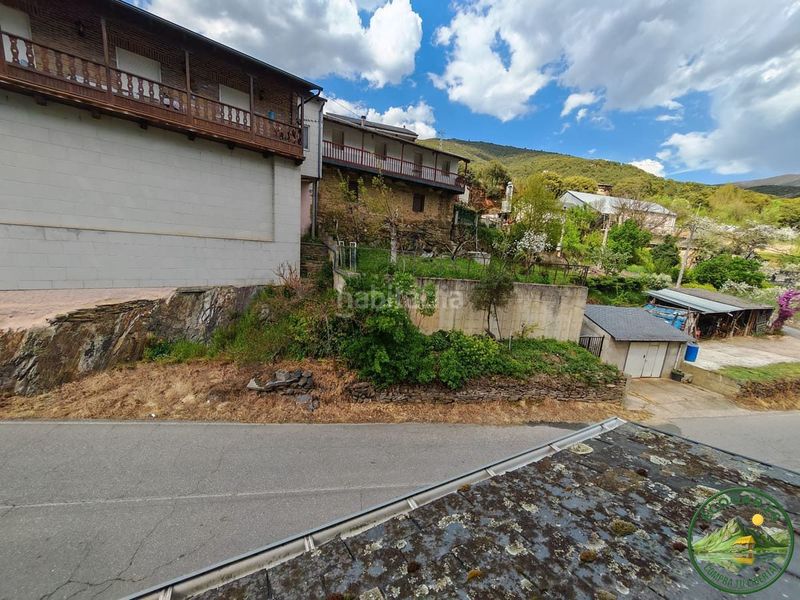Foto eeb62f11-d91f-4c7c-908c-48c5df0a40b4. Casa adossada a Puente de Domingo Flórez