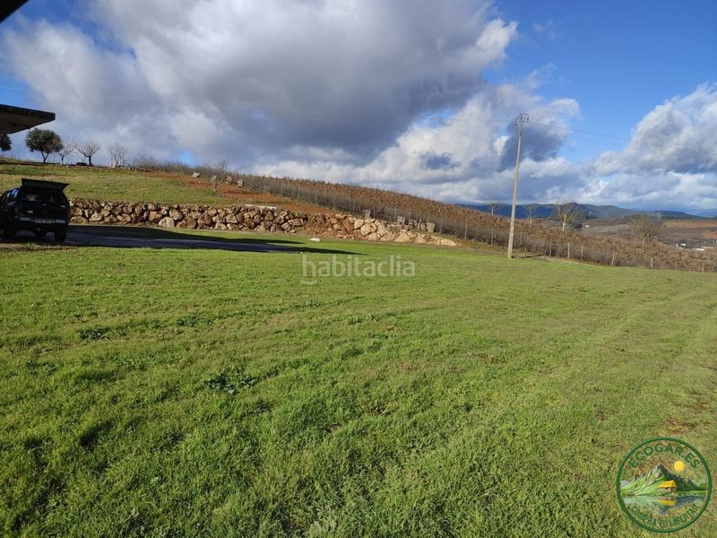 Foto ffc01165-3932-4520-835e-011afeb87253. Xalet a Camponaraya