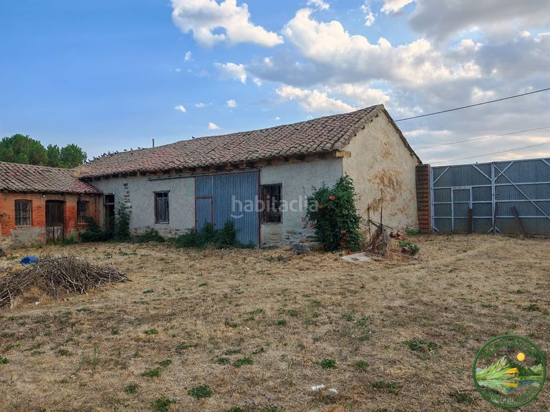 Foto 01019c58-00ec-4de3-937d-c73823a48ef2. Casa adossada a Astorga
