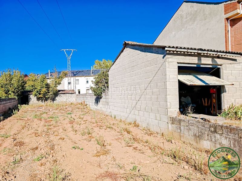 Foto db7a5e1f-0d31-4f59-9e88-d15950abe1df. Casa adossada a Compostilla - Columbrianos Ponferrada