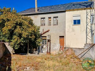 Casa adossada a Compostilla - Columbrianos. Se vende casa en columbrianos ponferrada