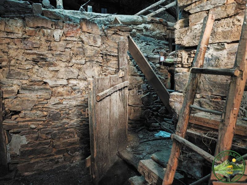 Foto 259a7767-4652-4b7e-a663-7cdd90e864fe. Casa adossada a Sancedo