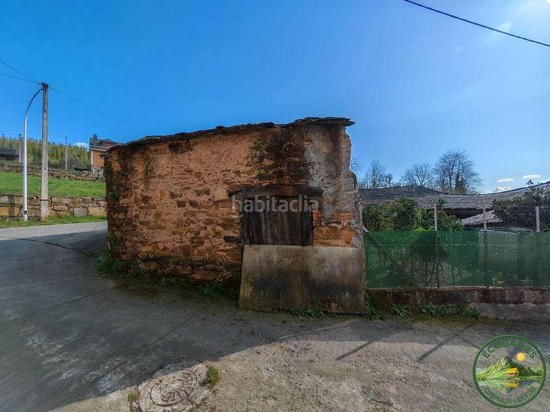 Foto ed7c9b4c-1451-43ef-9880-d5949999480a. Casa adossada a Sancedo