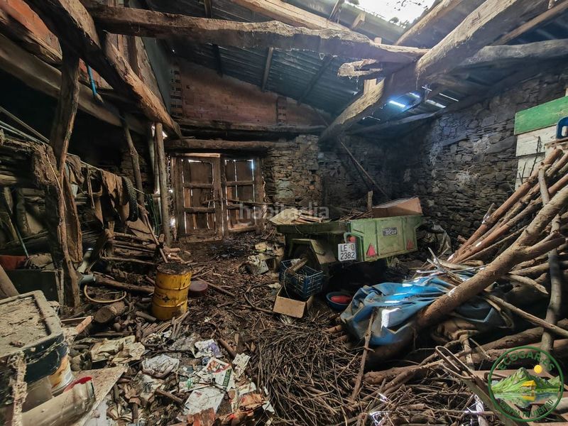 Foto f4b1f604-ef5f-46f8-b92d-652c7d9f341b. Casa adossada a Sancedo