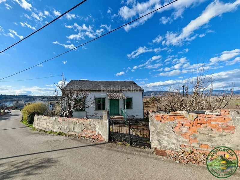 Foto a0b52abd-6915-47ed-a0ee-cd78b6c6942b. Xalet a Castropodame