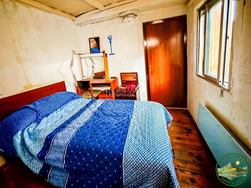 Foto dc96c786-b8d3-41b9-8589-85227a688e8a. Chalet con riscaldamento in Área Rural Sur Ponferrada