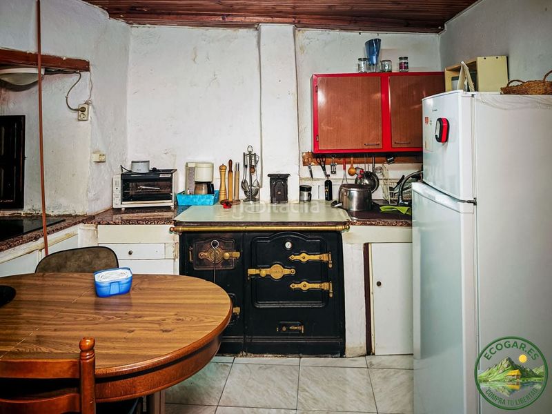Foto f30bd394-18e8-464e-9cdd-6a69e6be3b25. Chalet con riscaldamento in Área Rural Sur Ponferrada