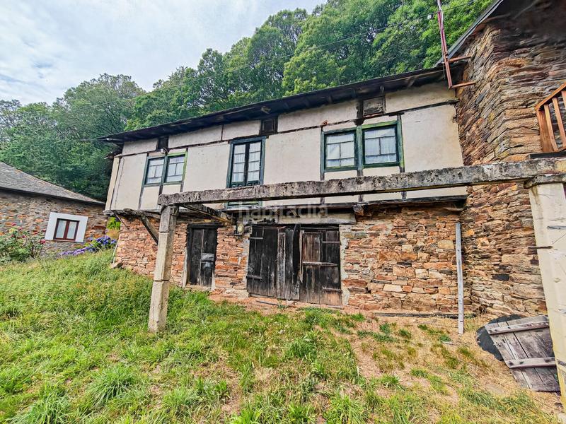 Foto e9faf04c-4afb-411a-81b6-0462fbf077bd. Mas dans Vega de Valcarce