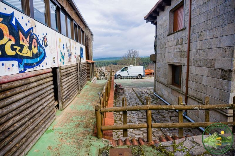 Foto b0cac4fe-2e89-46c7-8e52-9f2637c49ab8. Casa amb calefacció aparcament piscina a Villagatón