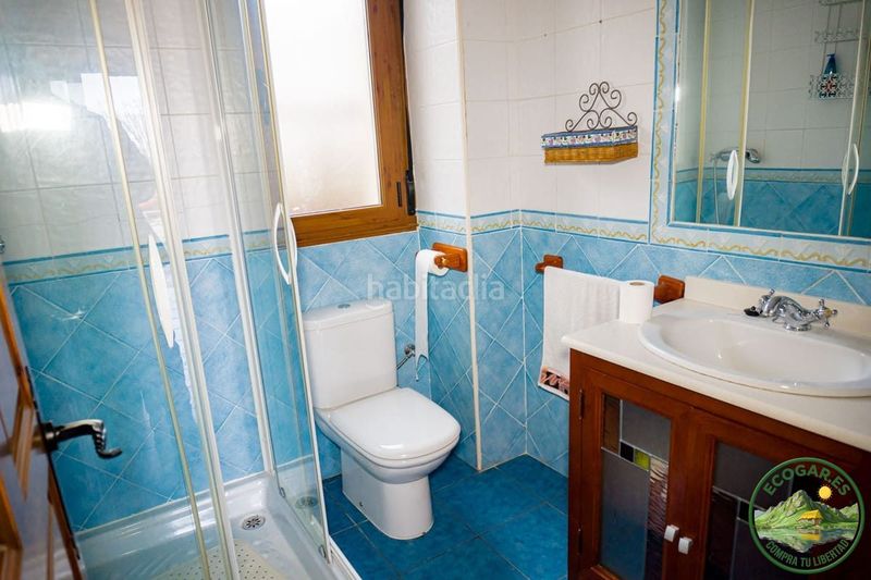 Foto cbe9f943-3aba-4775-88ff-fe261a39c11a. Casa amb calefacció aparcament piscina a Villagatón