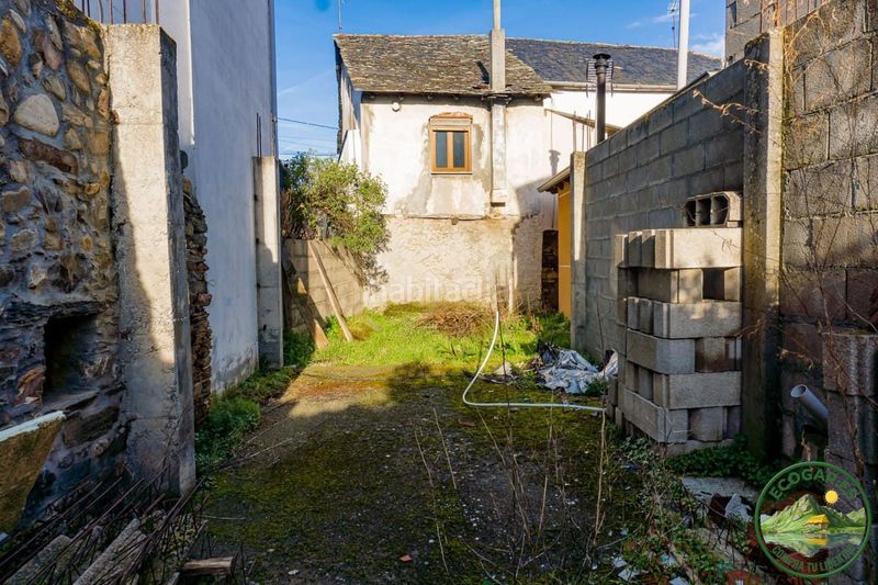 Foto 1fec7044-45f4-410b-bd46-24680195706c. Chalet in Villafranca del Bierzo