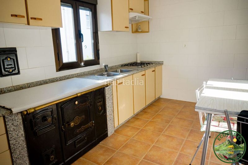 Foto 76abb3c9-0a37-415e-83ee-f78b6dfde6ea. Chalet in Villafranca del Bierzo
