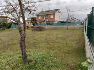Residential Plot in Flores de Sil - La Placa. Se vende parcela urbana en dehesas