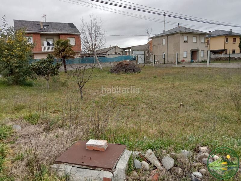 Foto d649825b-657e-48d8-ba64-5b0ff7eda657. Terreny residencial a Flores de Sil - La Placa Ponferrada
