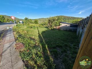 Wohngrundstück in Bembibre. Se vende parcela urbana en arlanza
