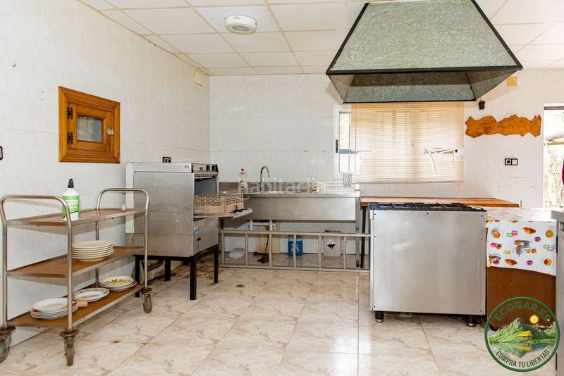 Foto 0b4823bb-0e64-4025-8fbb-d8864fba8a74. Casa amb aparcament a Vega de Valcarce