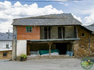 Xalet a Toreno. La casa de piedra con la que siempre soñaste. ahora es el moment