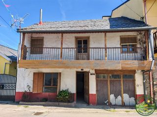 Xalet a Castropodame. Se vende casa de piedra a un paso de bembibre