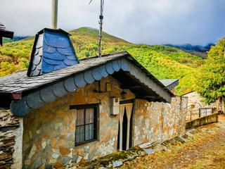 Maison en rea Rural Sur. Se vende casa de piedra en montes de valdueza