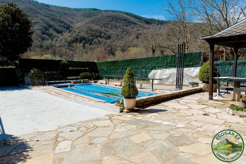 Foto 5a66c96b-3ceb-42a6-ba5c-74144f3d38f5. Xalet amb calefacció aparcament a Trabadelo