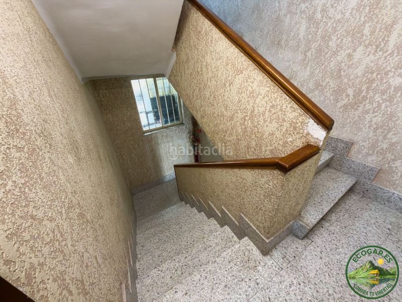 Foto 54f168f8-d96b-47a7-b5d6-3c9dfcf4b480. Edificio in Toreno