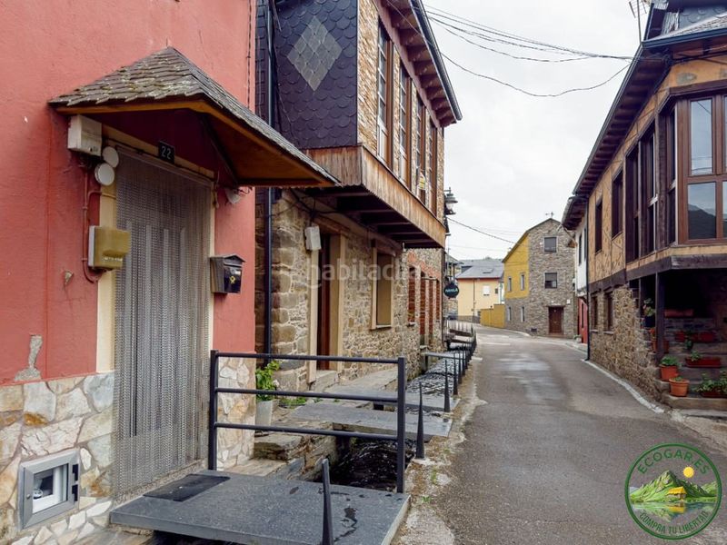 Foto a53e5372-bd60-4d4a-aa4d-d0b45c940307. Casa a Folgoso de la Ribera