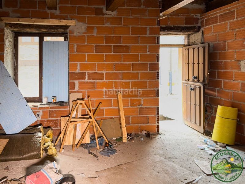 Foto f6c90555-d057-4b5b-8463-954495b50402. Casa a Folgoso de la Ribera