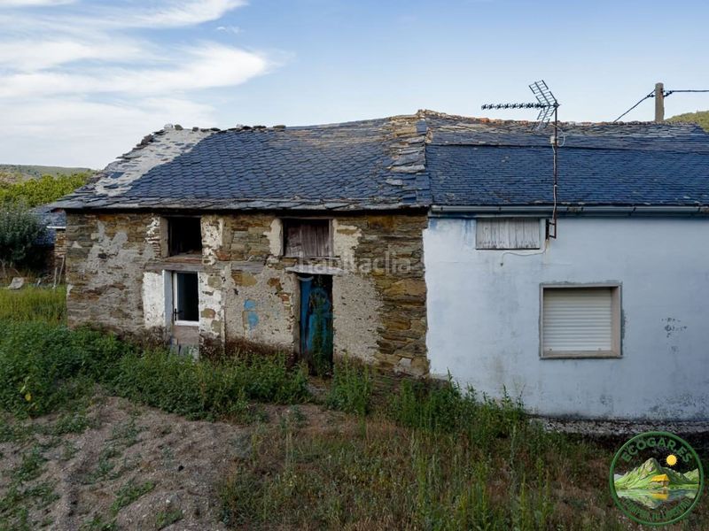 Foto 3e3eb903-5819-4c36-9395-fac96fb4f877. Casa amb calefacció a Barjas