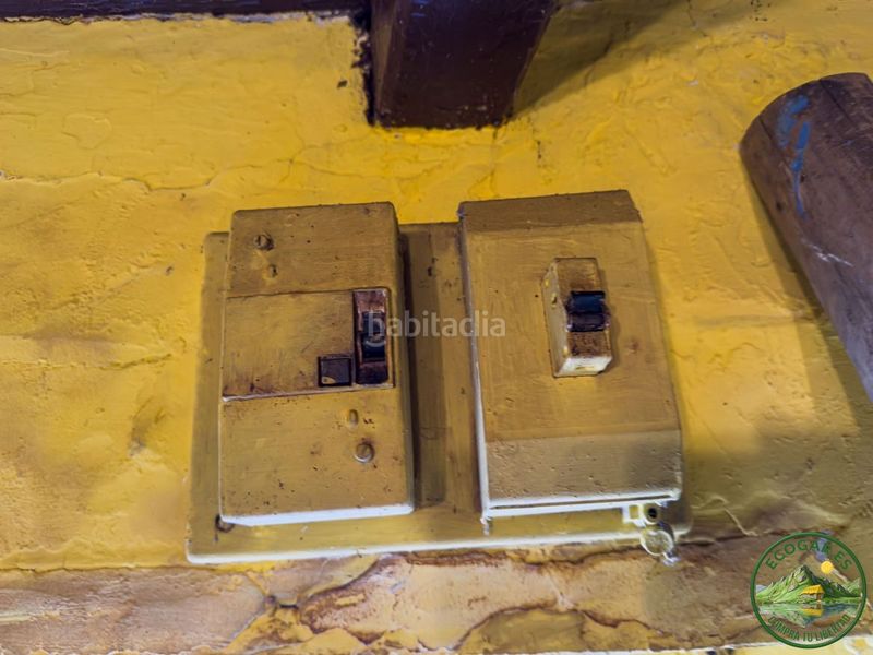 Foto bef71a72-a1a7-4499-a31f-71d4479d1d56. Casa amb calefacció a Barjas