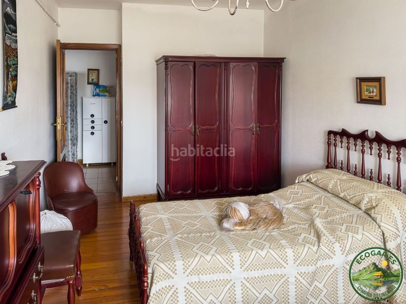 Foto 234933c8-bc9b-4176-91ab-59754b158099. Pis a Cacabelos