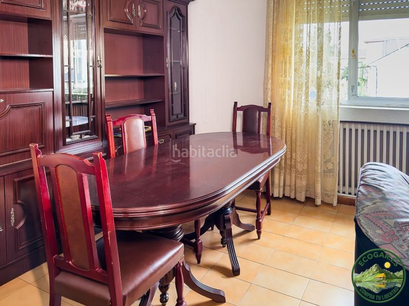 Foto d207df1b-7566-4bb1-86df-cc6370b33603. Pis a Cacabelos
