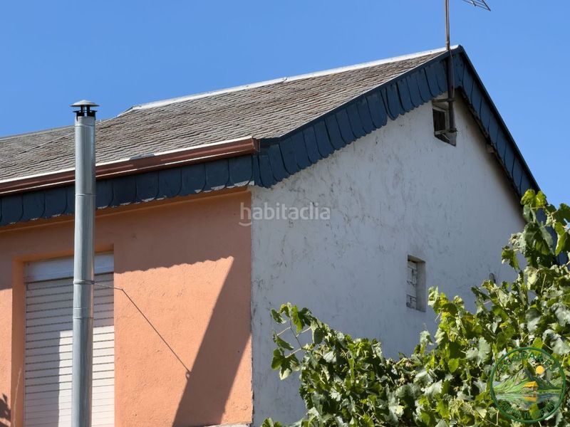 Foto 5bc034fe-0a06-4c9b-9f97-7608cb9ee3ce. Haus mit heizung in Carracedelo