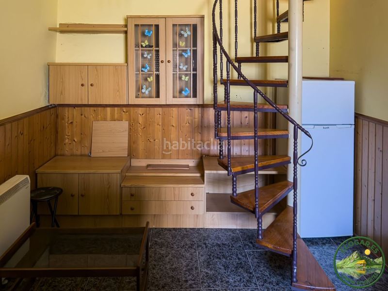 Foto cb008c78-a2f2-4241-8f07-c9b9914fa12c. Haus mit heizung in Carracedelo