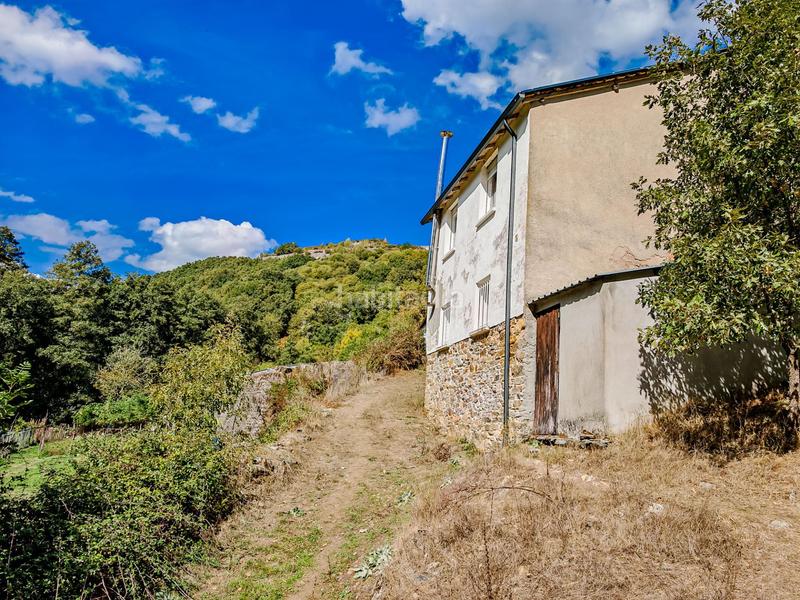 Foto b429da16-9725-4cee-9ff0-63cde55c7a60. Maison dans Vega de Valcarce